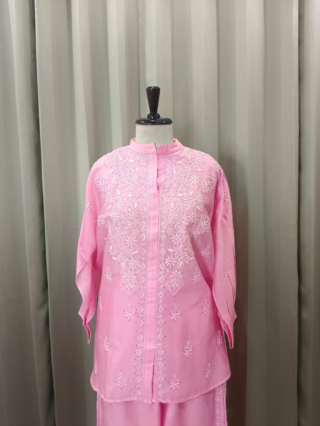 VELOUR PINK MUL CHANDERI CHIKANKARI CO-ORD SET