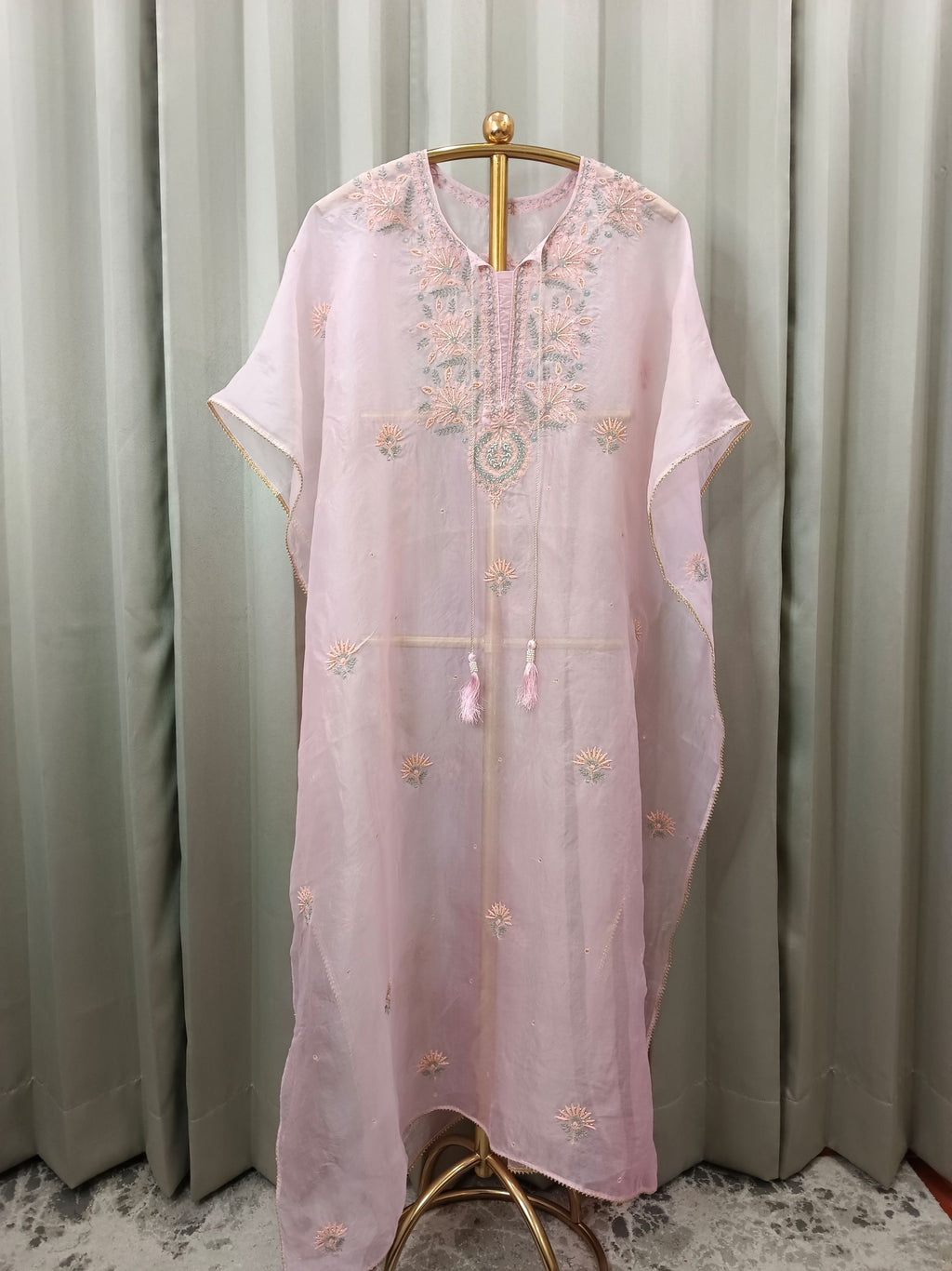 ROSE QUARTZ ORGANZA CHIKANKARI KAFTAN