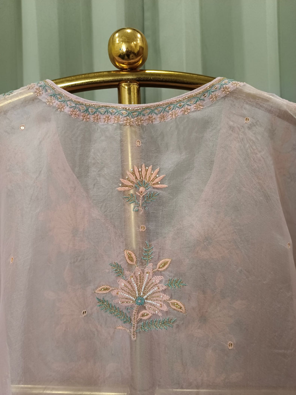 ROSE QUARTZ ORGANZA CHIKANKARI KAFTAN