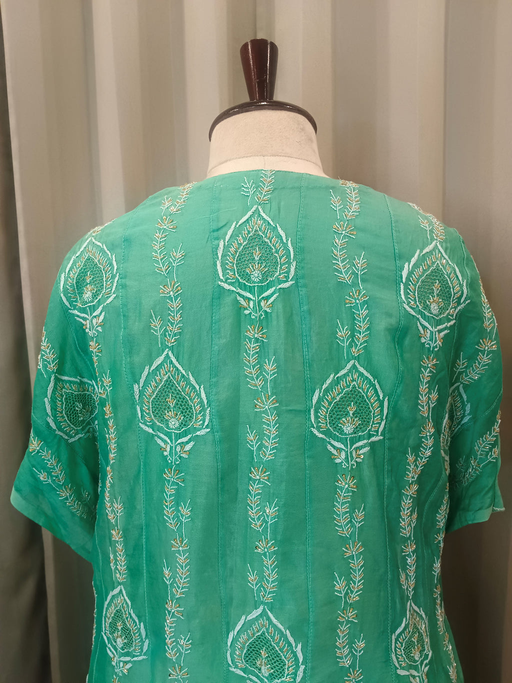 EMERAUDE MUL CHANDERI CHIKANKARI ANARKALI  SET