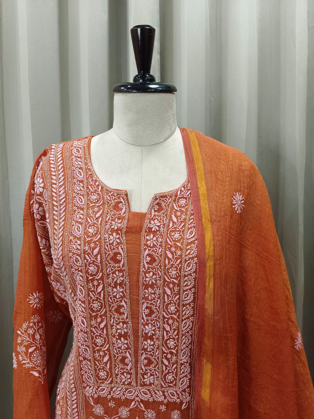 HONEYED AMBER TISSUE CHIKANKARI KURTA SET