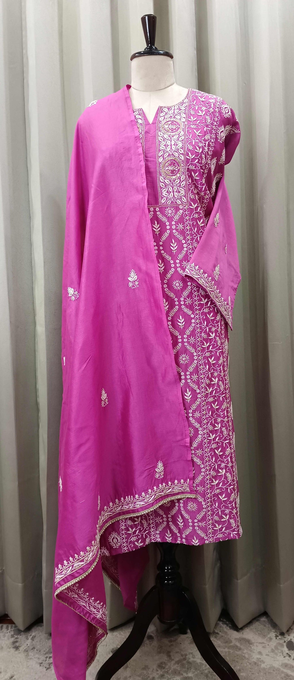 RASPBERRY PINK MUL CHANDERI CHIKANKARI KURTA SET