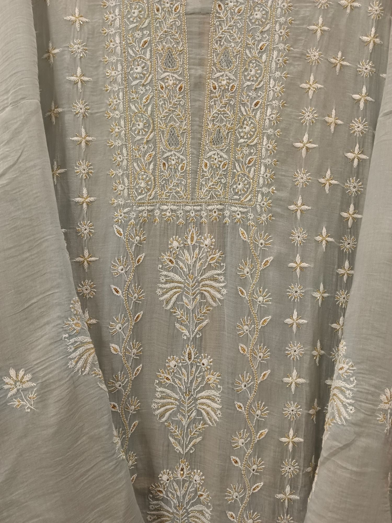 DOVE GREY MUL CHANDERI CHIKANKARI KURTA SET