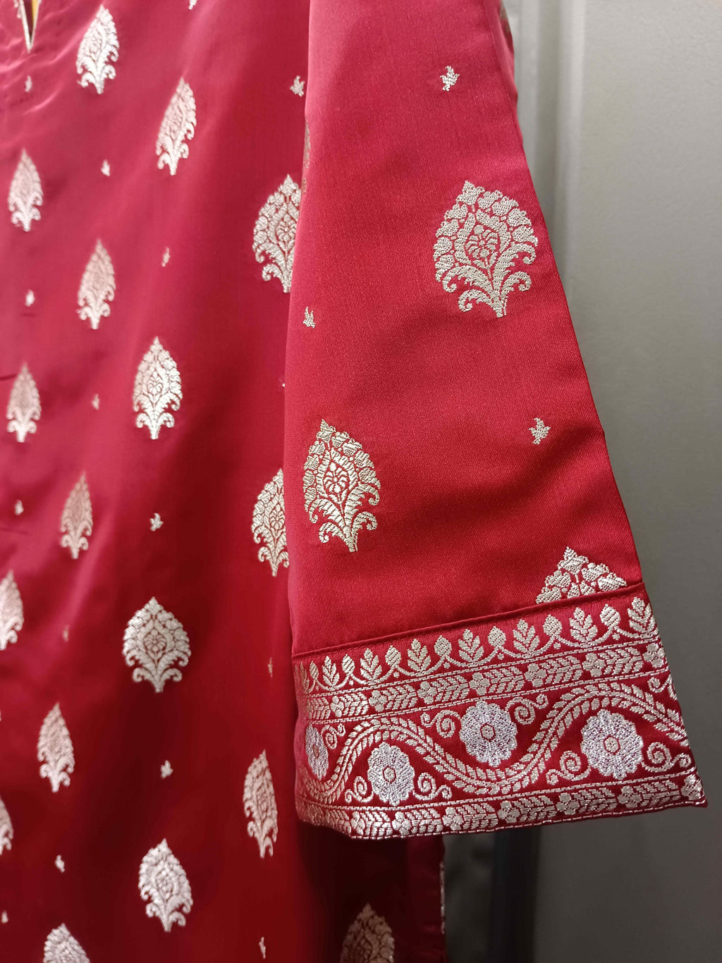 CRIMSON  BANARSI SILK KURTA SET