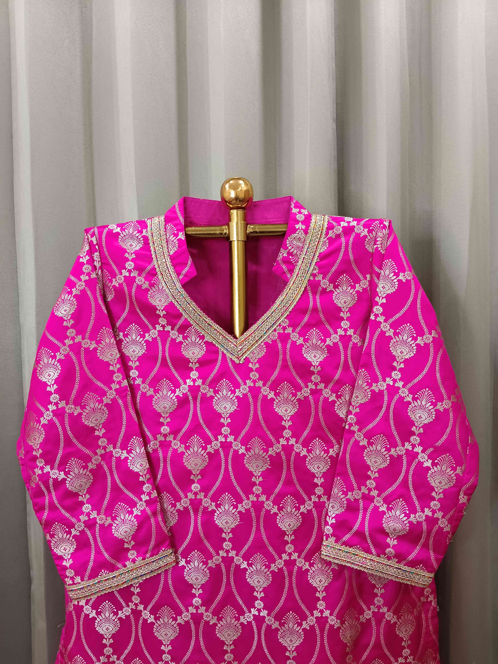 FUCHSIA  BANARSI SILK KURTA SET