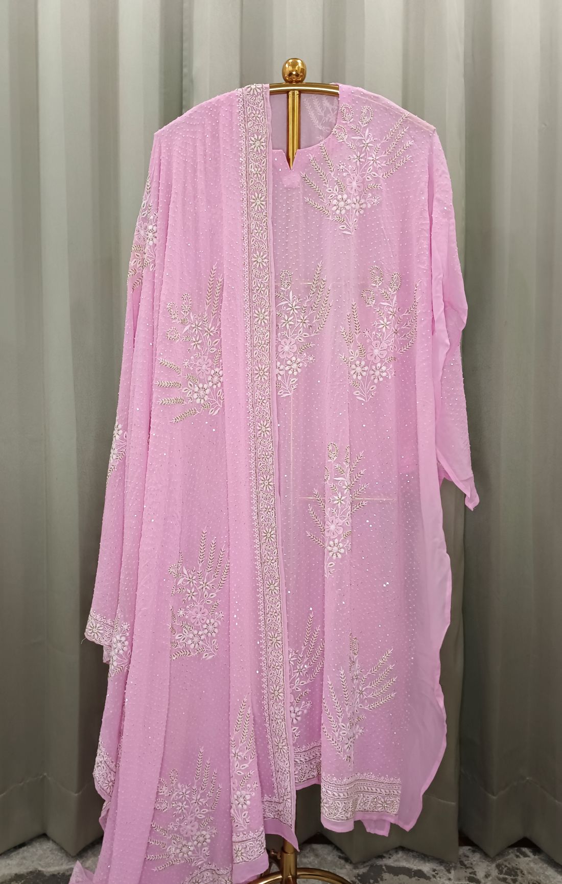 Petal Pink Georgette Kurta Set With Beautifully Done Chikankari